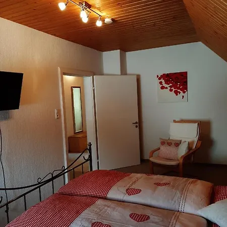 Ferienwohnung Strenz アパート